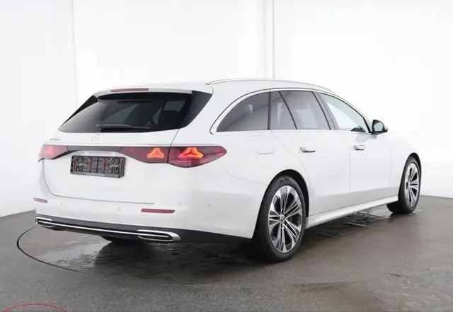 Mercedes-Benz E 300 E 300e T PHEV Aut. Ansicht 3