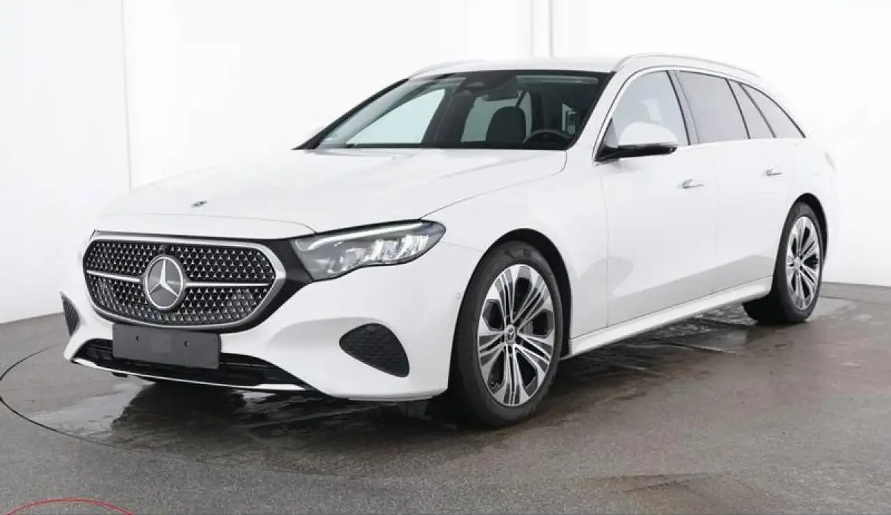 Mercedes-Benz E 300 E 300e T PHEV Aut.