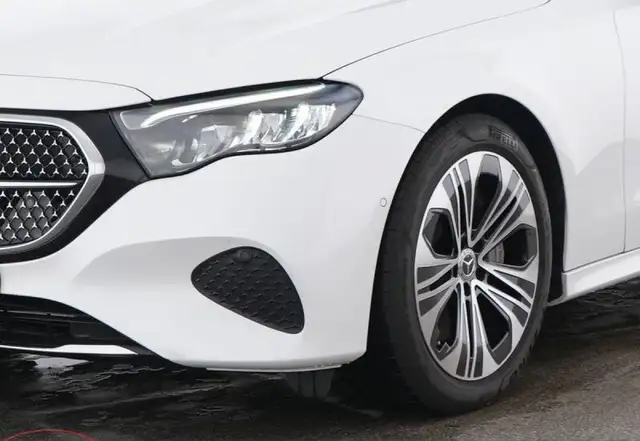 Mercedes-Benz E 300 E 300e T PHEV Aut. Ansicht 2