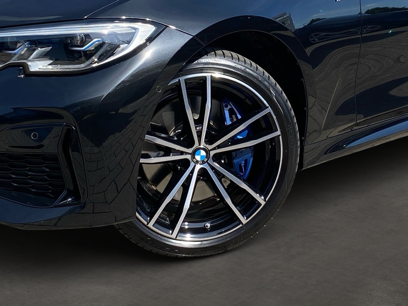 BMW 340 M340i xDrive Touring — photo 6