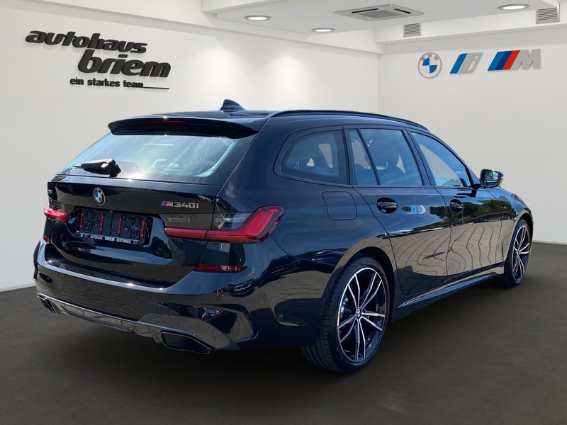BMW 340 M340i xDrive Touring — photo 3