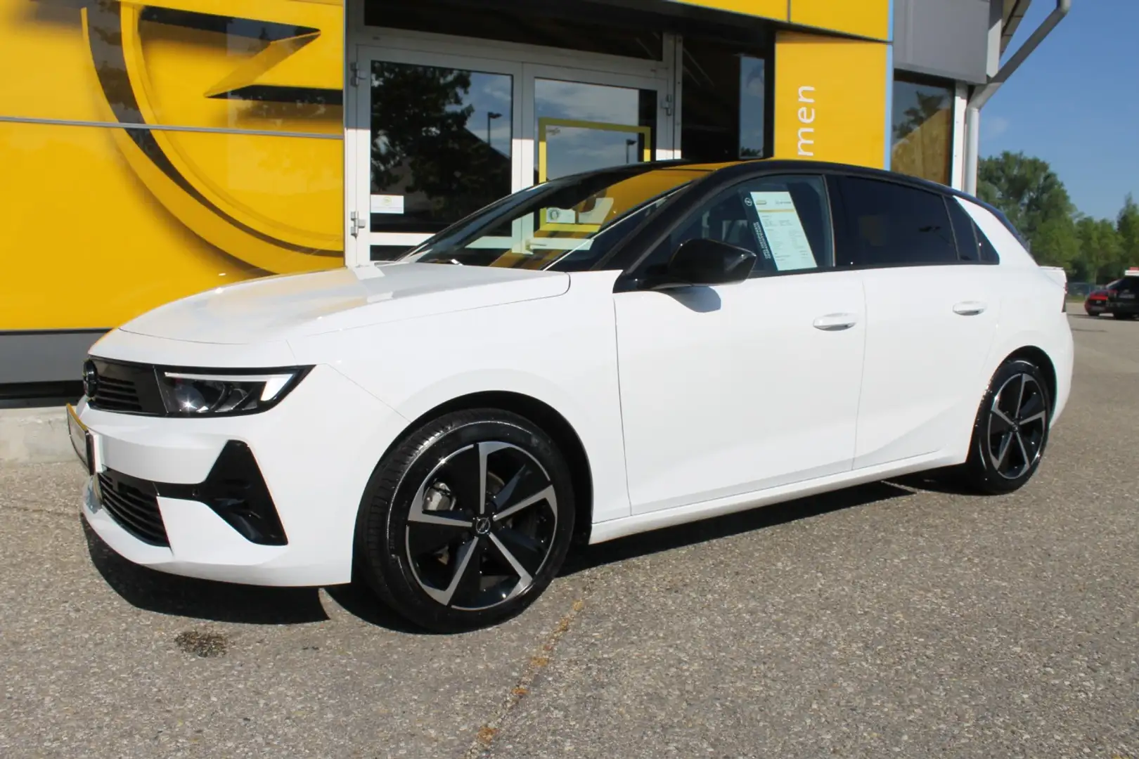 Opel Astra 1.2 Turbo GS ALCANTARA|NAVI|PDC|SHZ|LRHZ| Blanc - 2