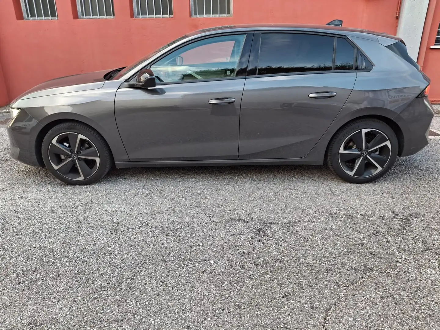 Opel Astra Astra VI 2022 1.2 t Business Elegance s Grigio - 2