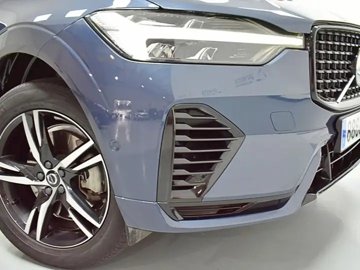 Volvo XC60 2022, foto 44