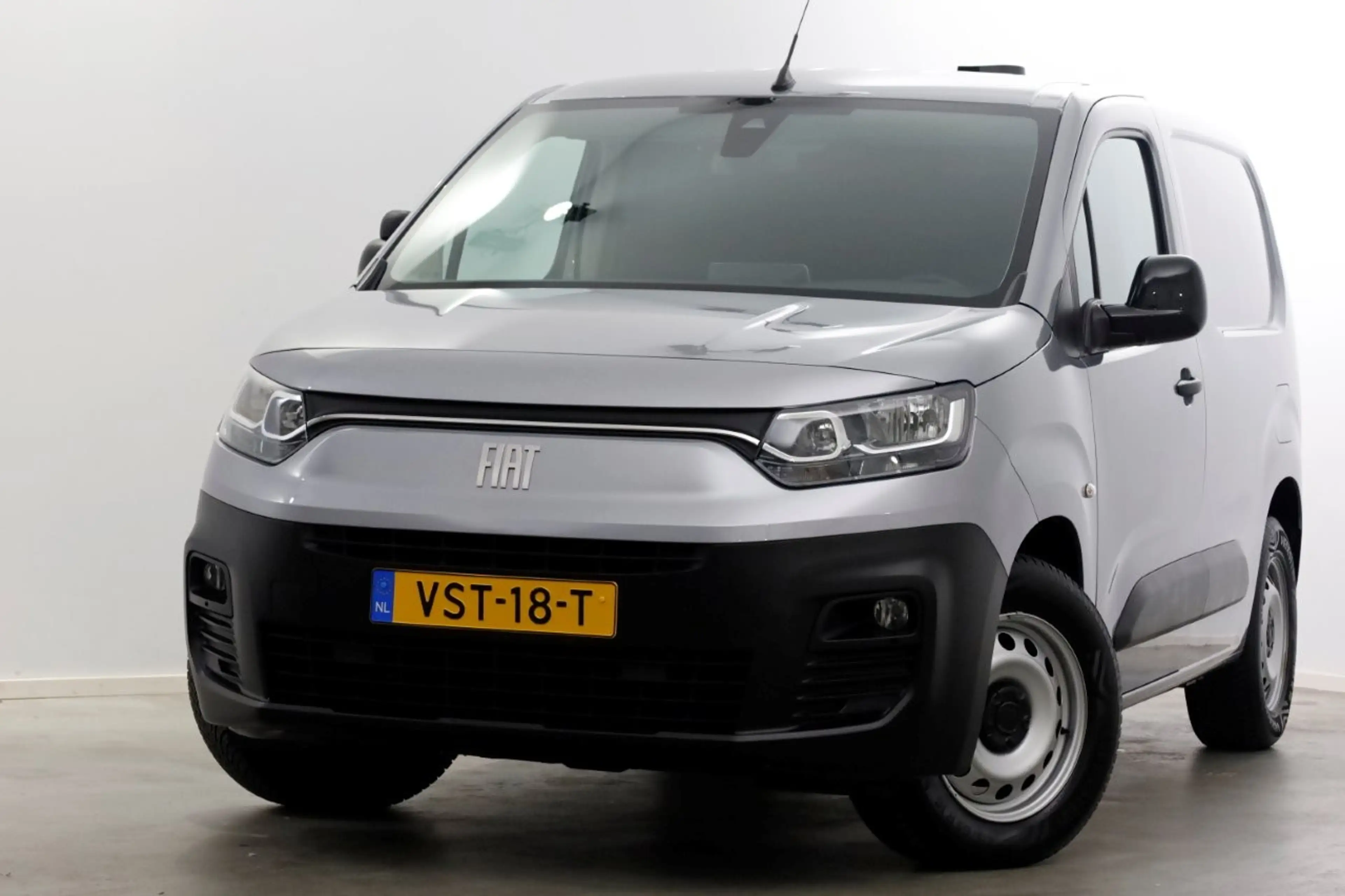 Fiat E-Doblo 50 kWh 136pk 100% Elektrisch Snellader Airco/Navi/