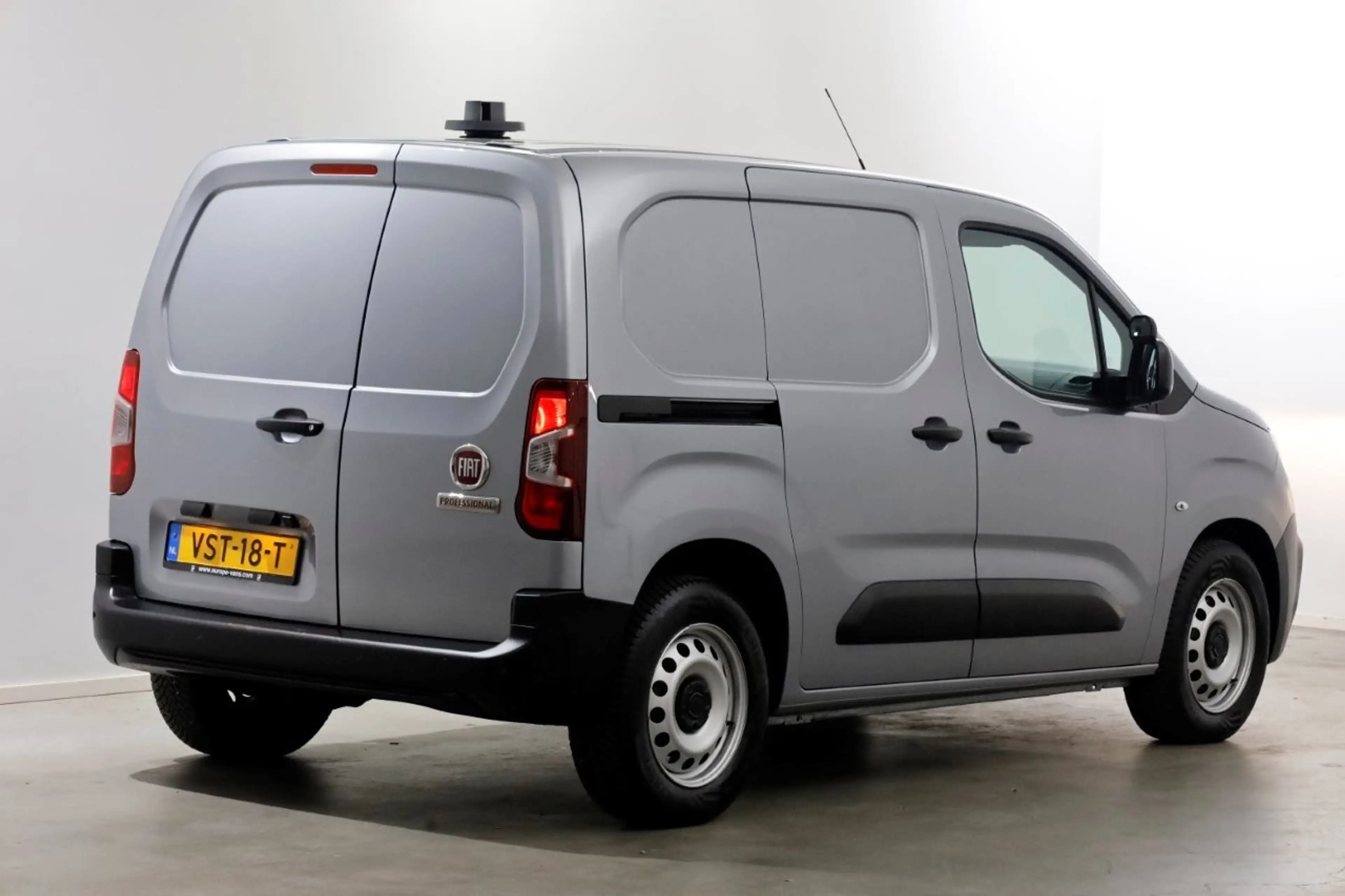 Fiat E-Doblo 50 kWh 136pk 100% Elektrisch Snellader Airco/Navi/ — photo 2