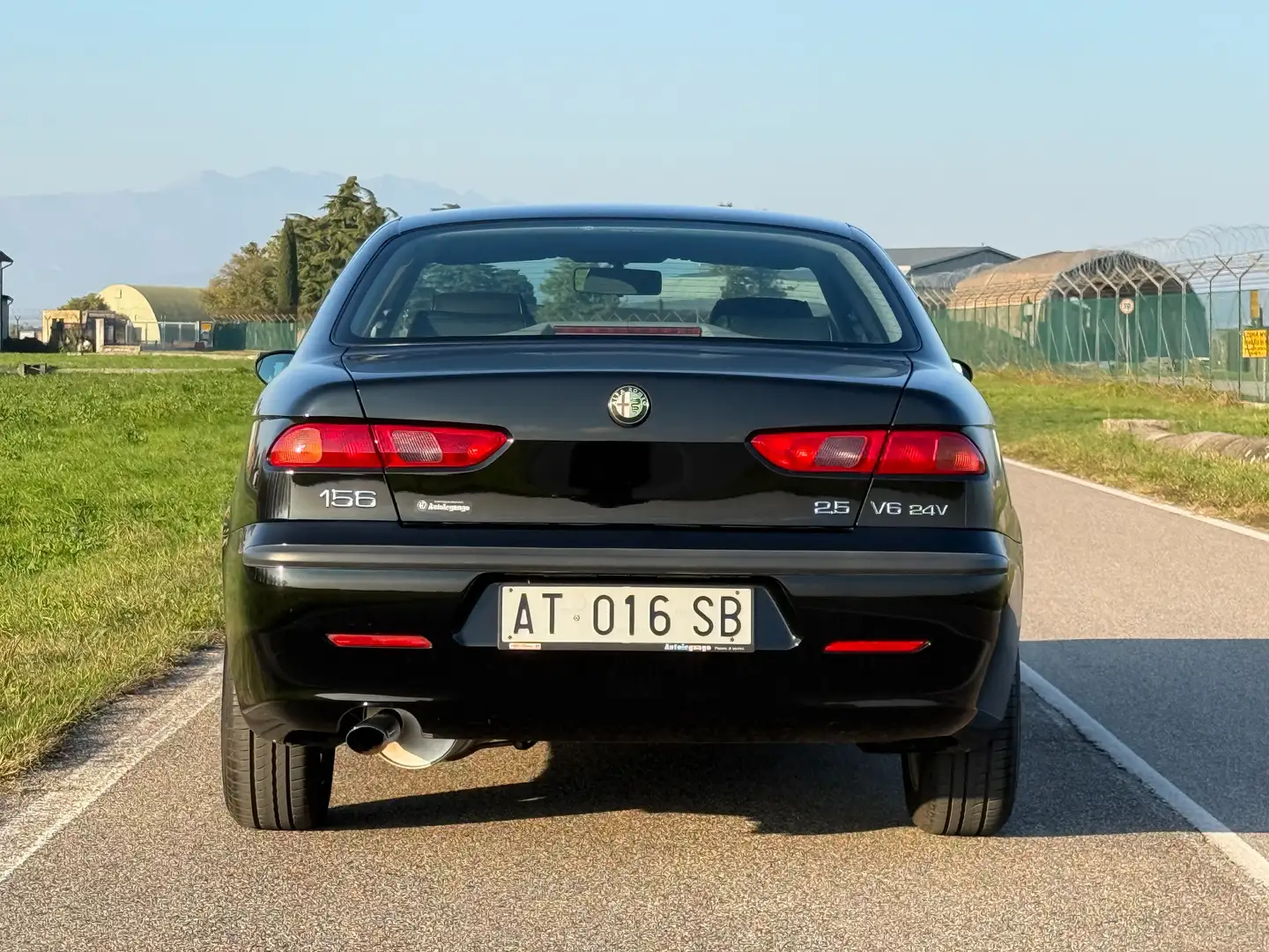 Alfa Romeo 156 2.5 V6 24v 190CV "NUOVA-SOLO 32000KM-RIAR" Negro - 2