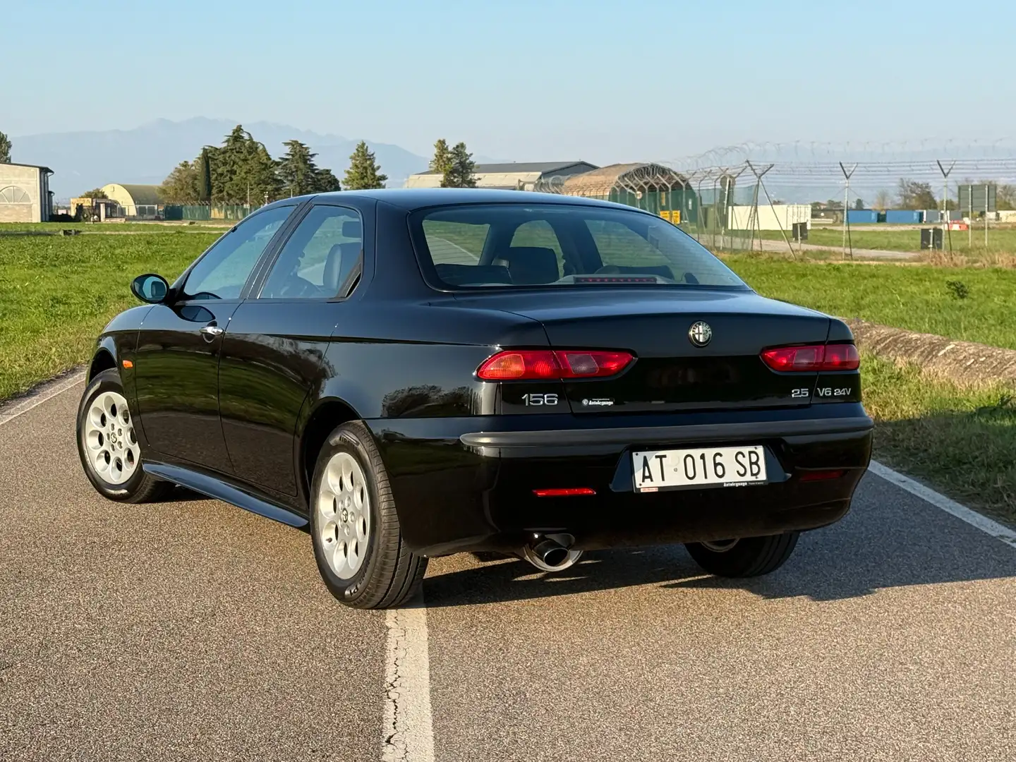 Alfa Romeo 156 2.5 V6 24v 190CV "NUOVA-SOLO 32000KM-RIAR" Negro - 1