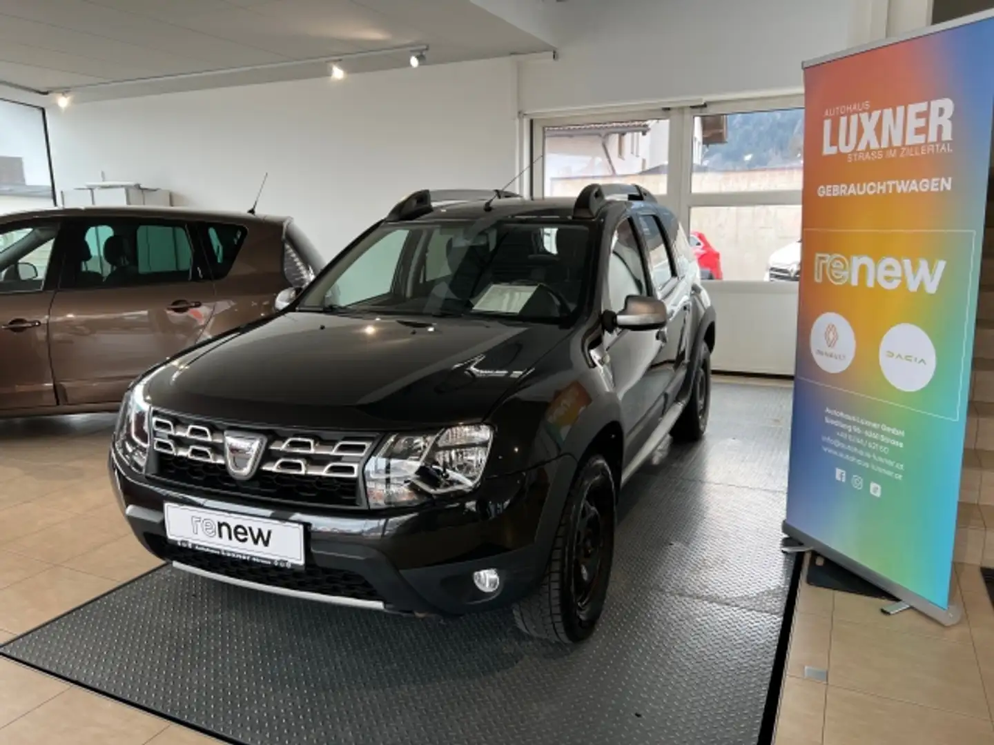 Dacia Duster DusterUrban1,5DCI4x4 Schwarz - 2