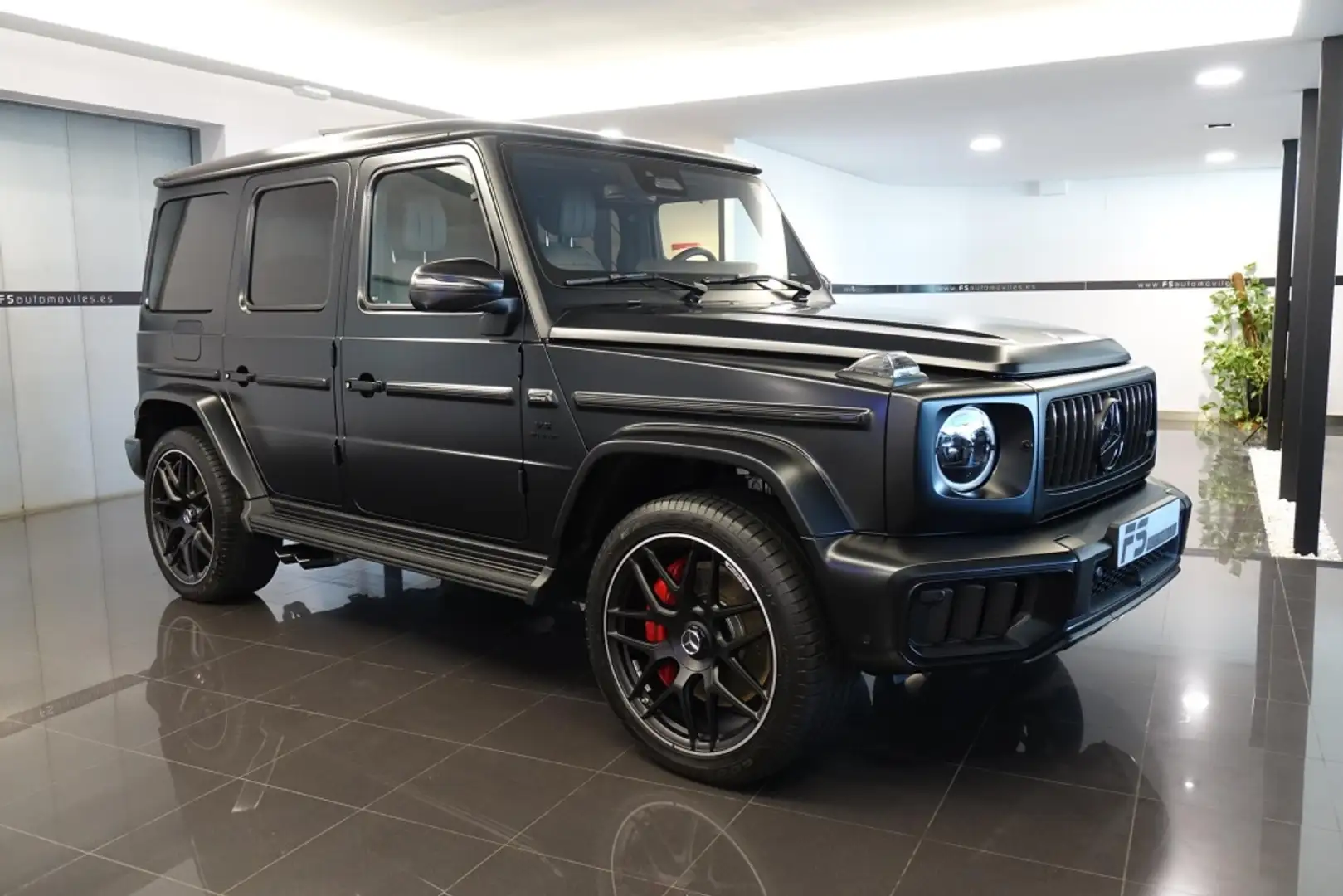 Mercedes-Benz G 63 AMG Linea Exclusive Interior 4Matic Speedshift TCT 9G Schwarz - 1