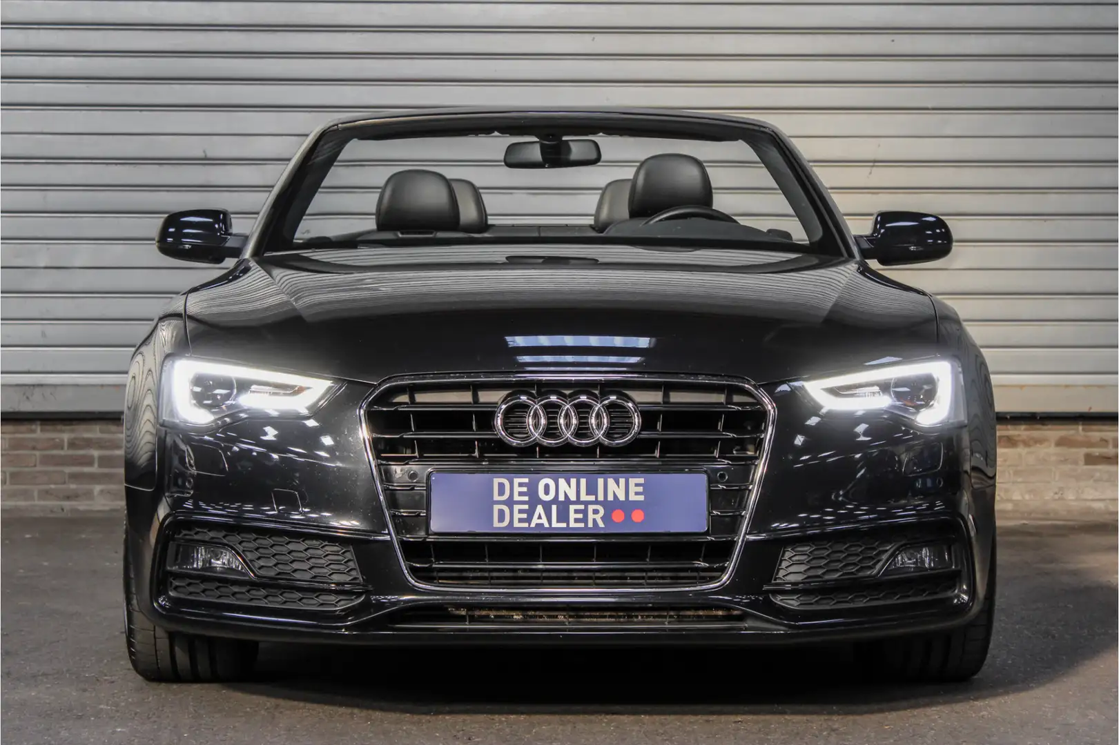 Audi A5 Cabriolet 1.8 TFSI 170PK AUT S-Line |Xenon|Leder|1 Schwarz - 2