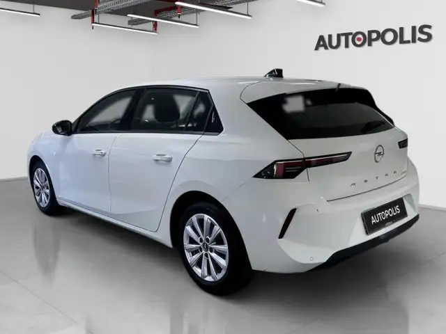 Opel Astra view 13