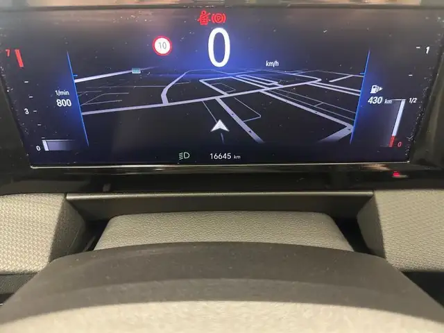 Opel Astra view 2
