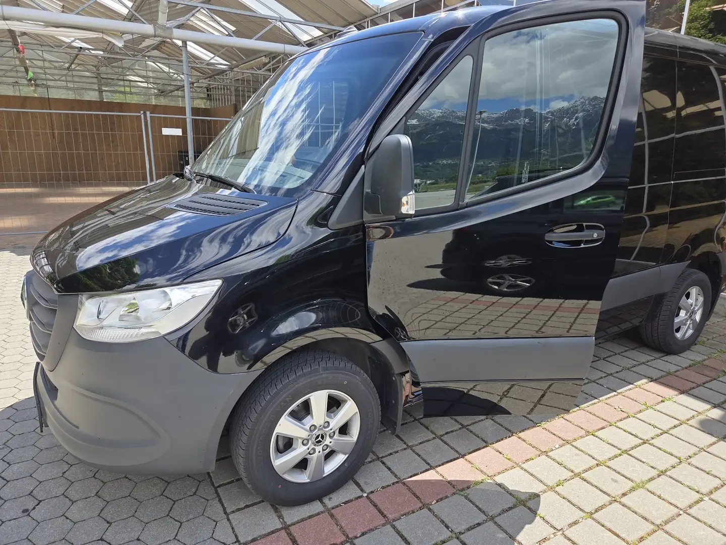 Mercedes-Benz Sprinter Tourer 211 CDI 3,19t / 3.665 mm - 2