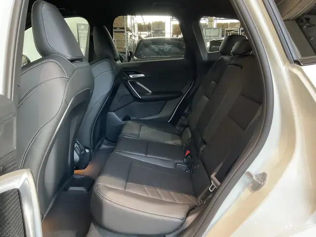 BMW X1 view 9