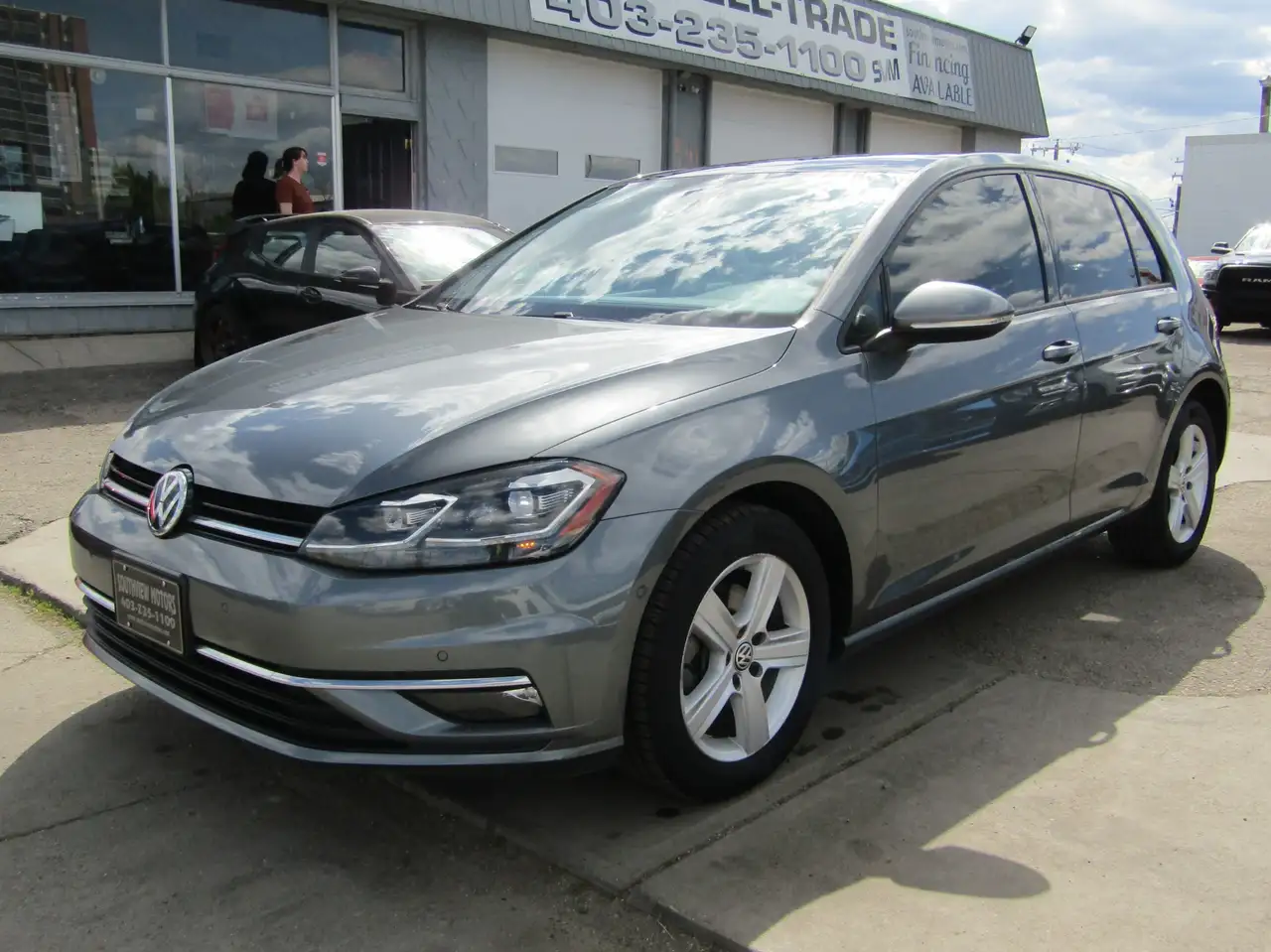 Volkswagen Golf снимка Volkswagen Golf