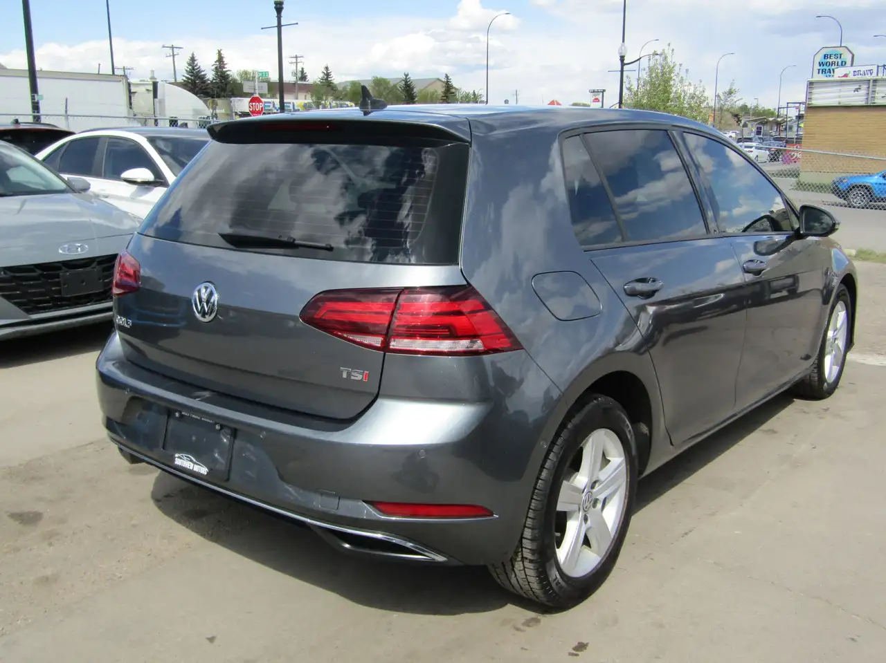 Volkswagen Golf снимка Volkswagen Golf
