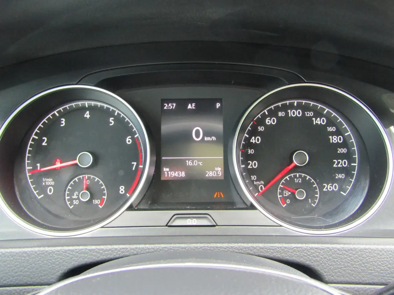 Volkswagen Golf снимка Volkswagen Golf