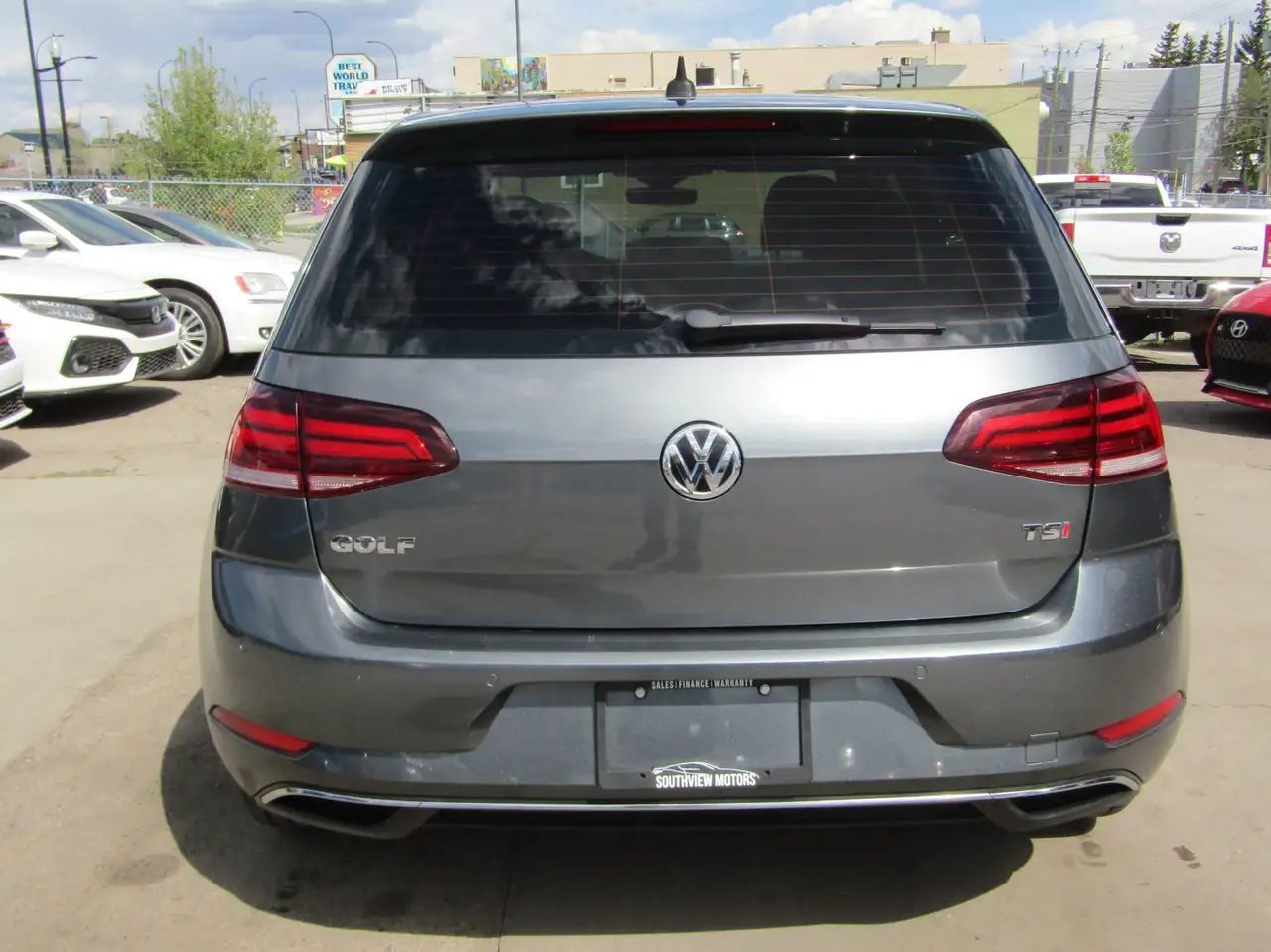 Volkswagen Golf снимка Volkswagen Golf