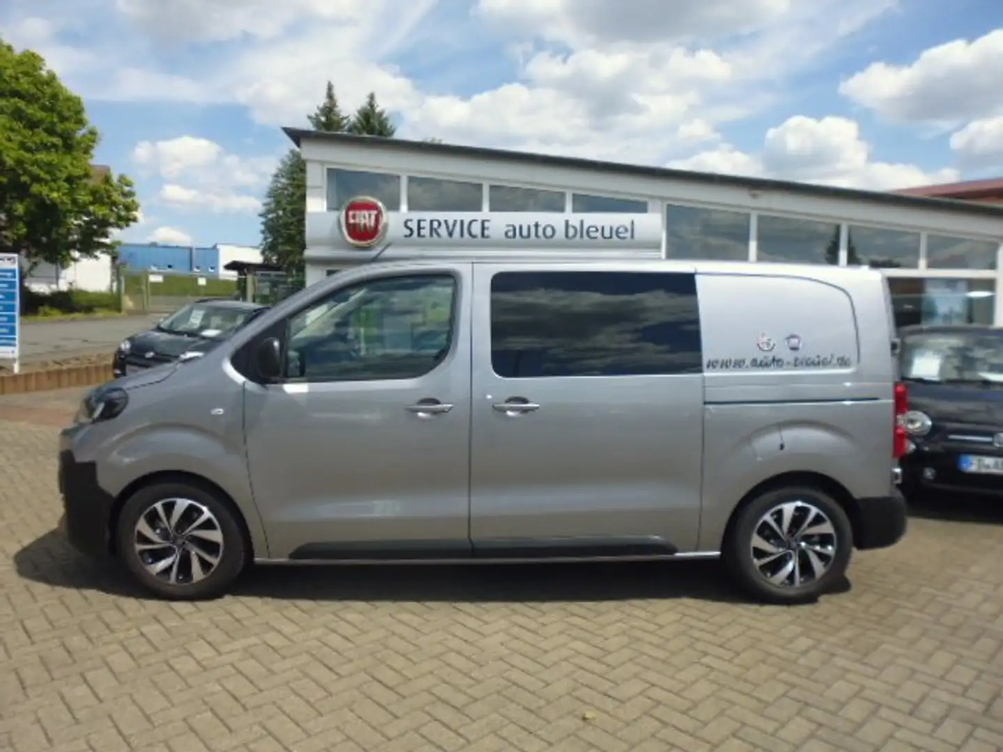 Fiat Scudo MultiCab 5-Sitzer L2 /LED-Scheinwerfer/PaketWinter Silber - 1