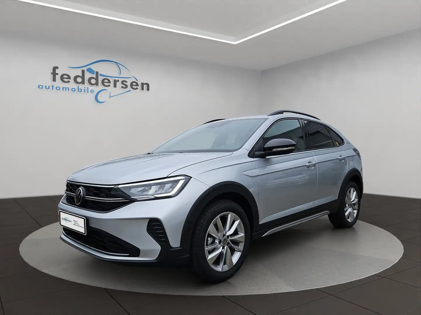 Volkswagen Taigo Goal 1.0 TSI AHK Navi Sitzheizung Rückfahrkamera Silber - 2