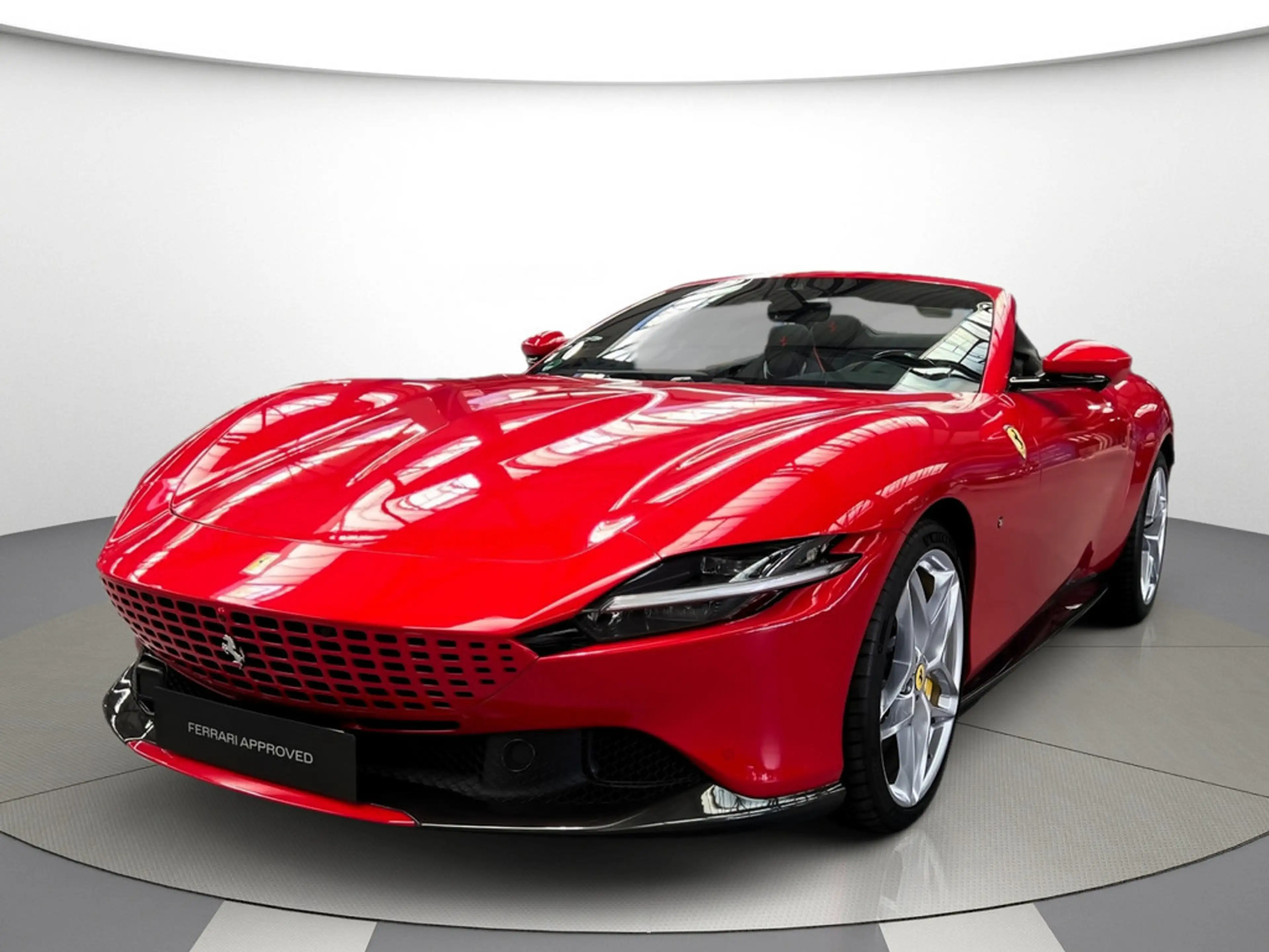 Ferrari Roma Spider — photo 14