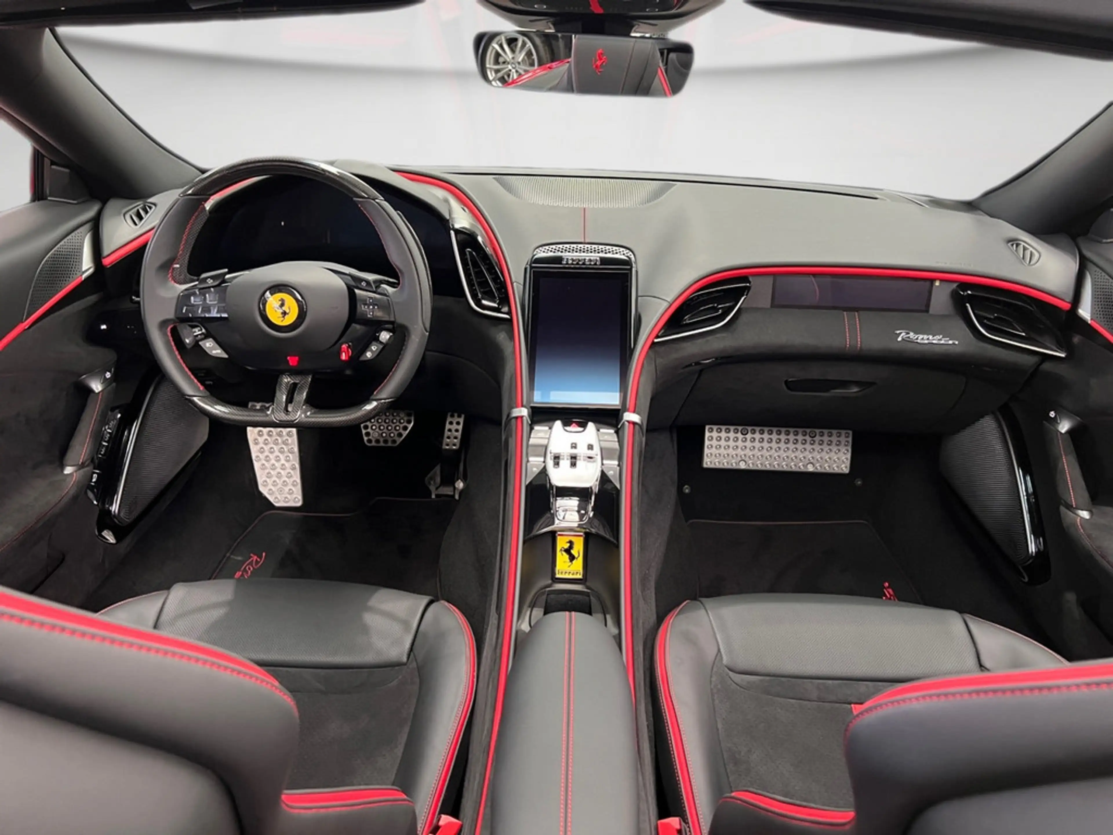 Ferrari Roma Spider — photo 9