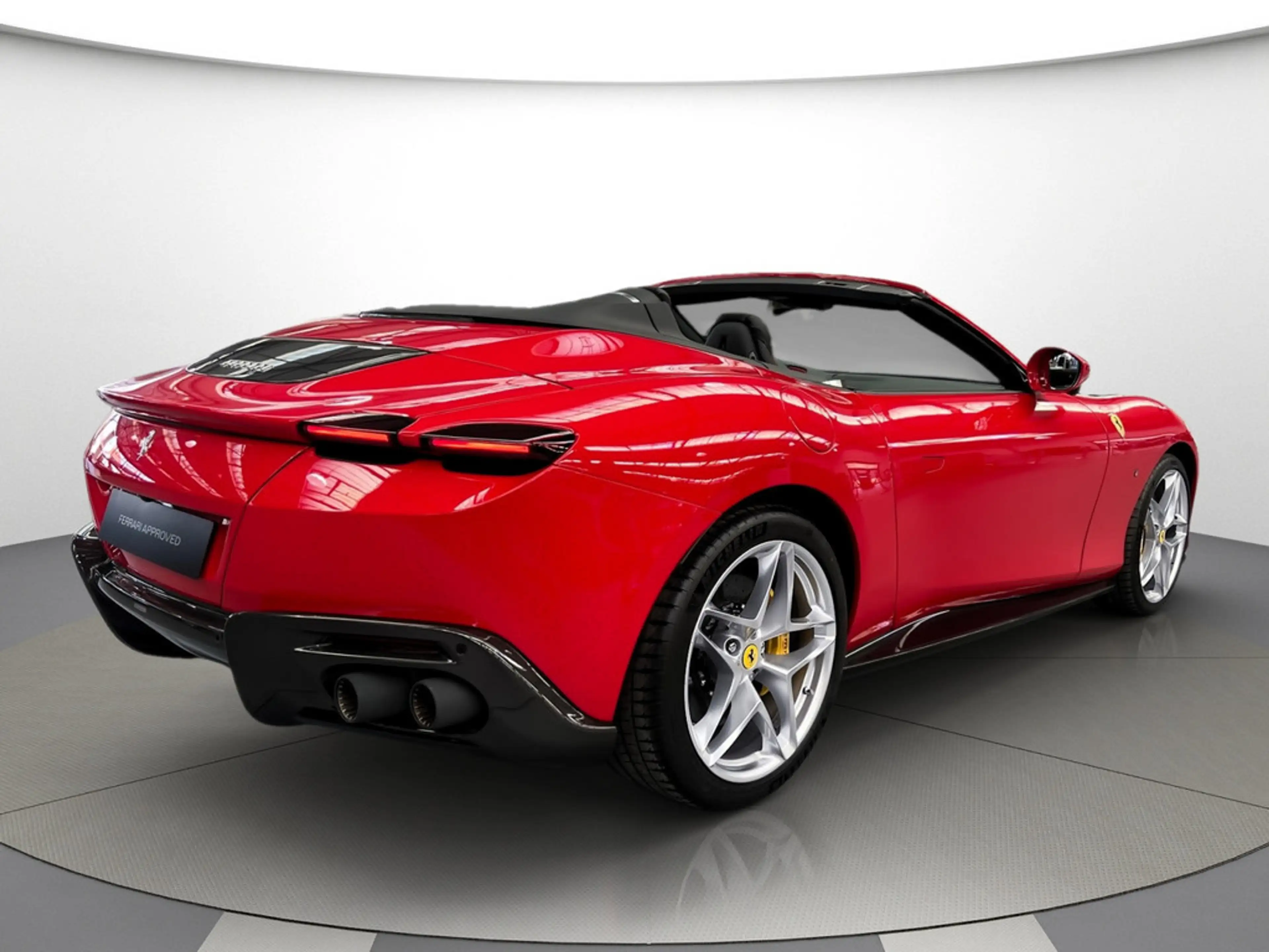Ferrari Roma Spider — photo 2