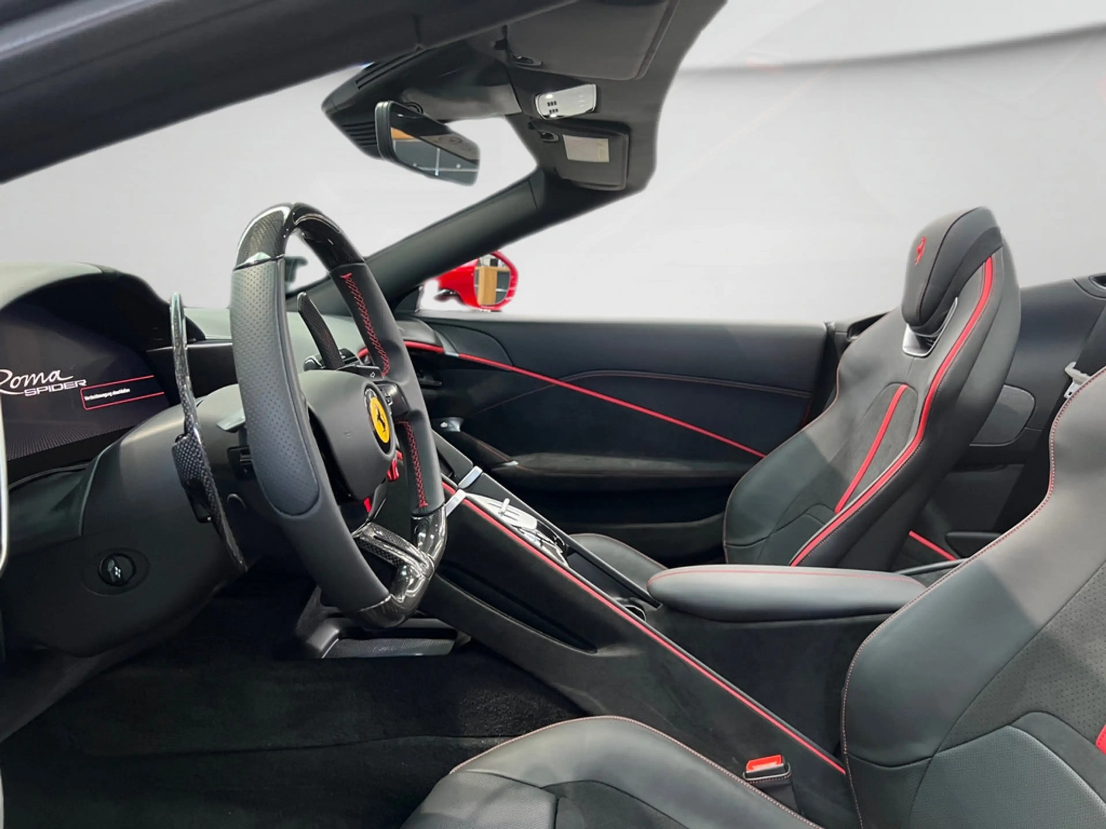 Ferrari Roma Spider — photo 8