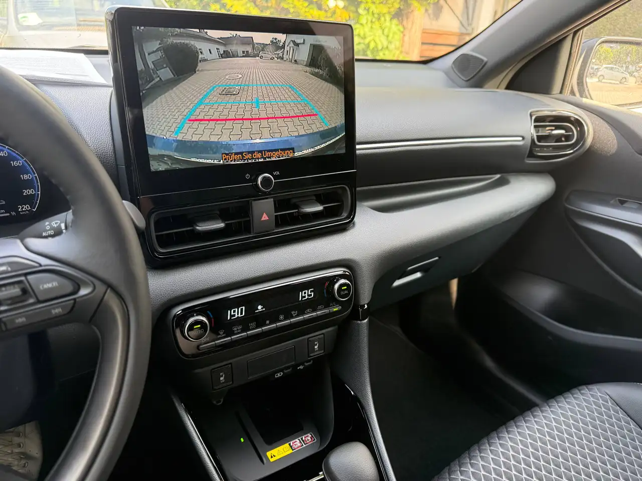 Toyota Yaris 2026 — фото 13