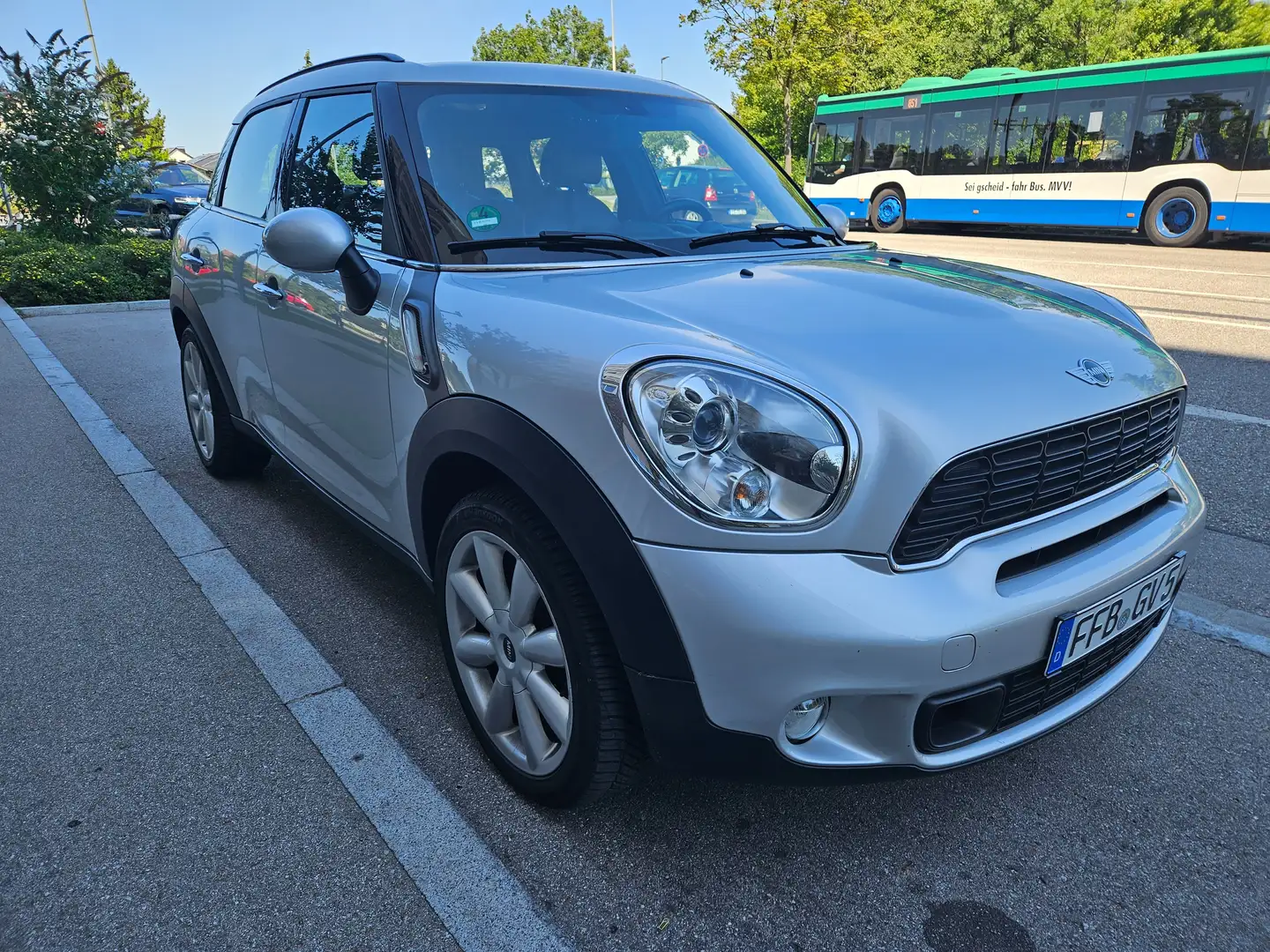 MINI Cooper S Countryman Cooper S All4 Automatik Tüv Neu Panoramadach Grau - 2