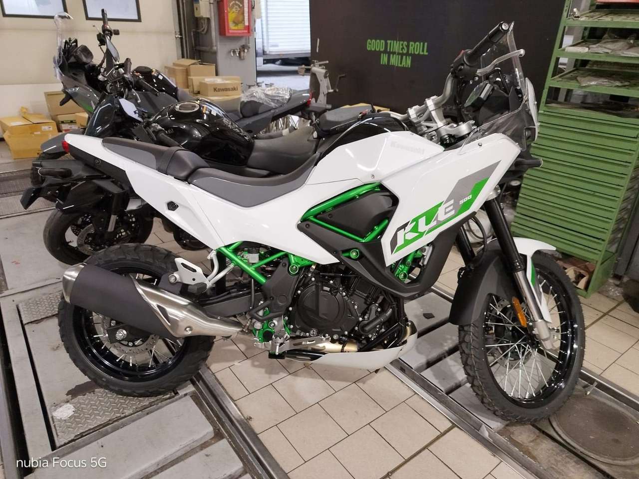 Kawasaki KLE 500 Kawasaki KLE 500 SE