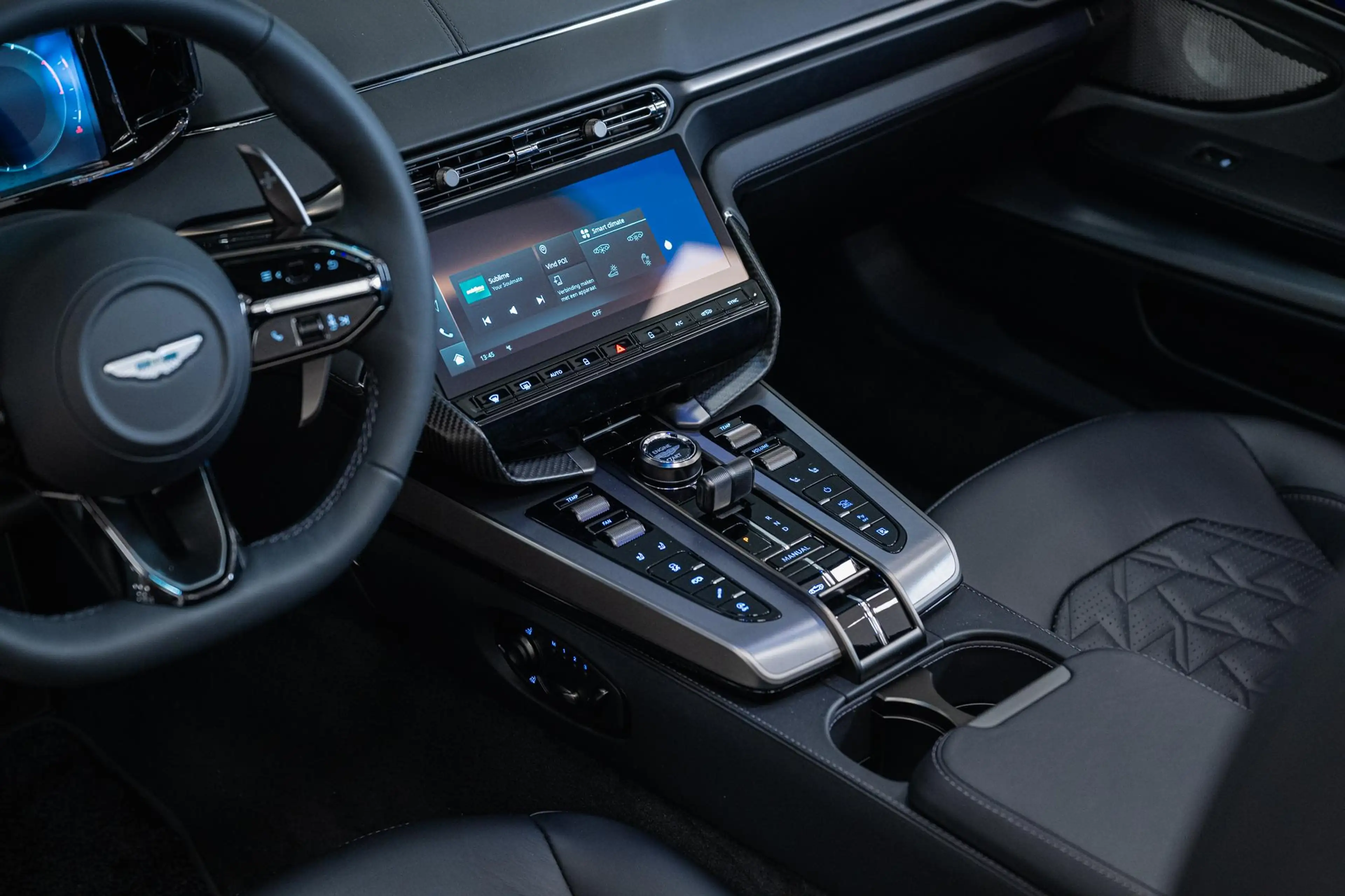 Aston Martin Vanquish Volante NEW 2026 Incl BPM* — photo 8