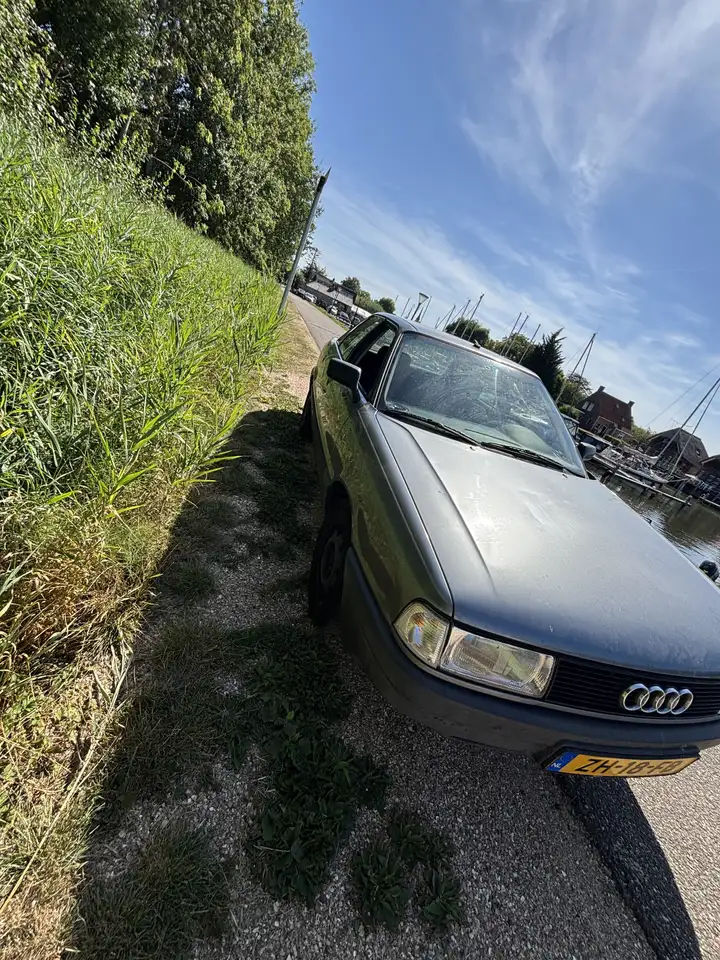 Audi 80, foto 11