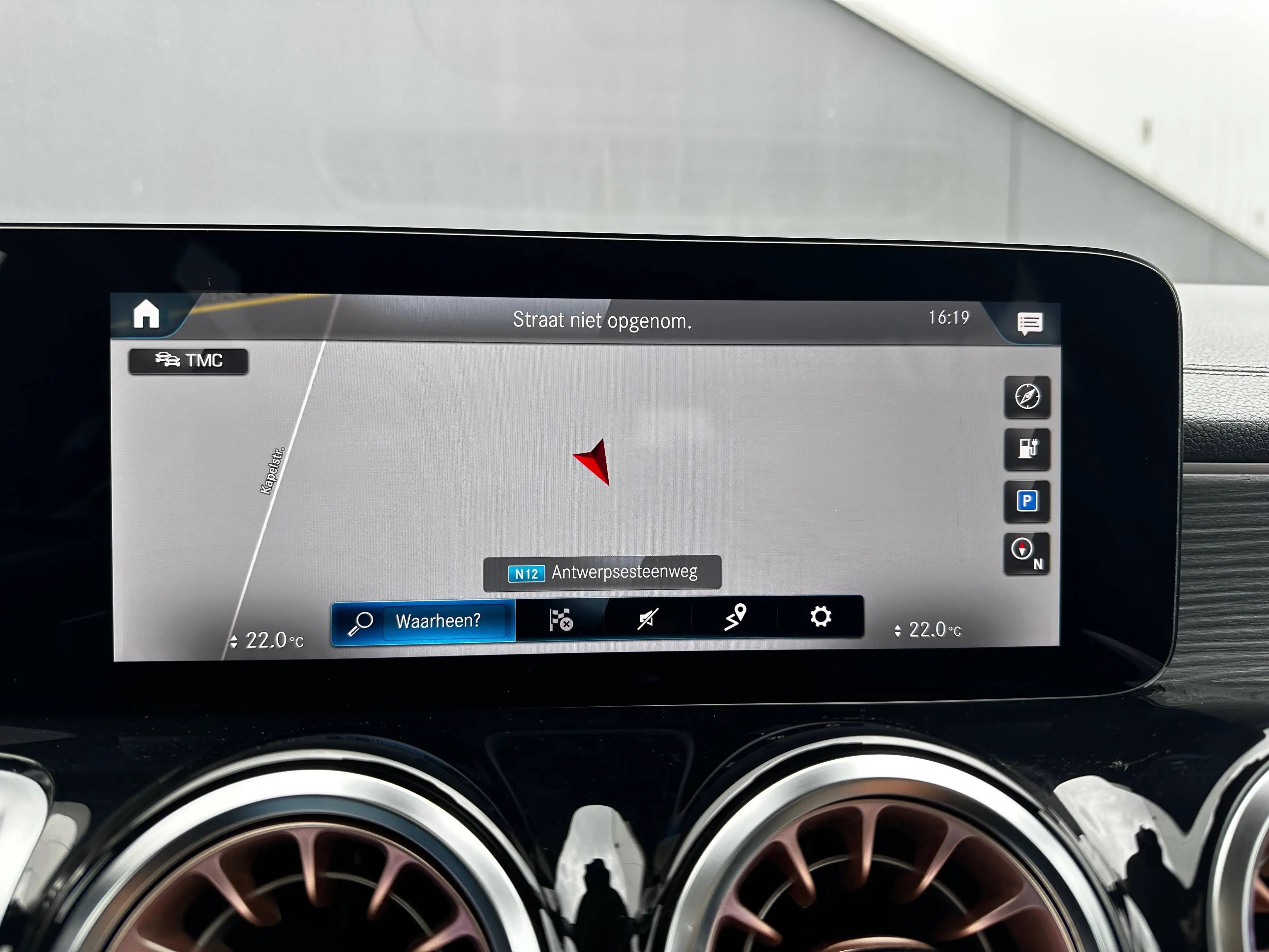 Mercedes-Benz EQB 300 4-Matic *19"AMG VELGEN*ACC*360'CAMERA*KEYLESS*WARMTEPOMP*ELEKTRISCHE KOFFER*ZETELVERWARMING* — photo 13