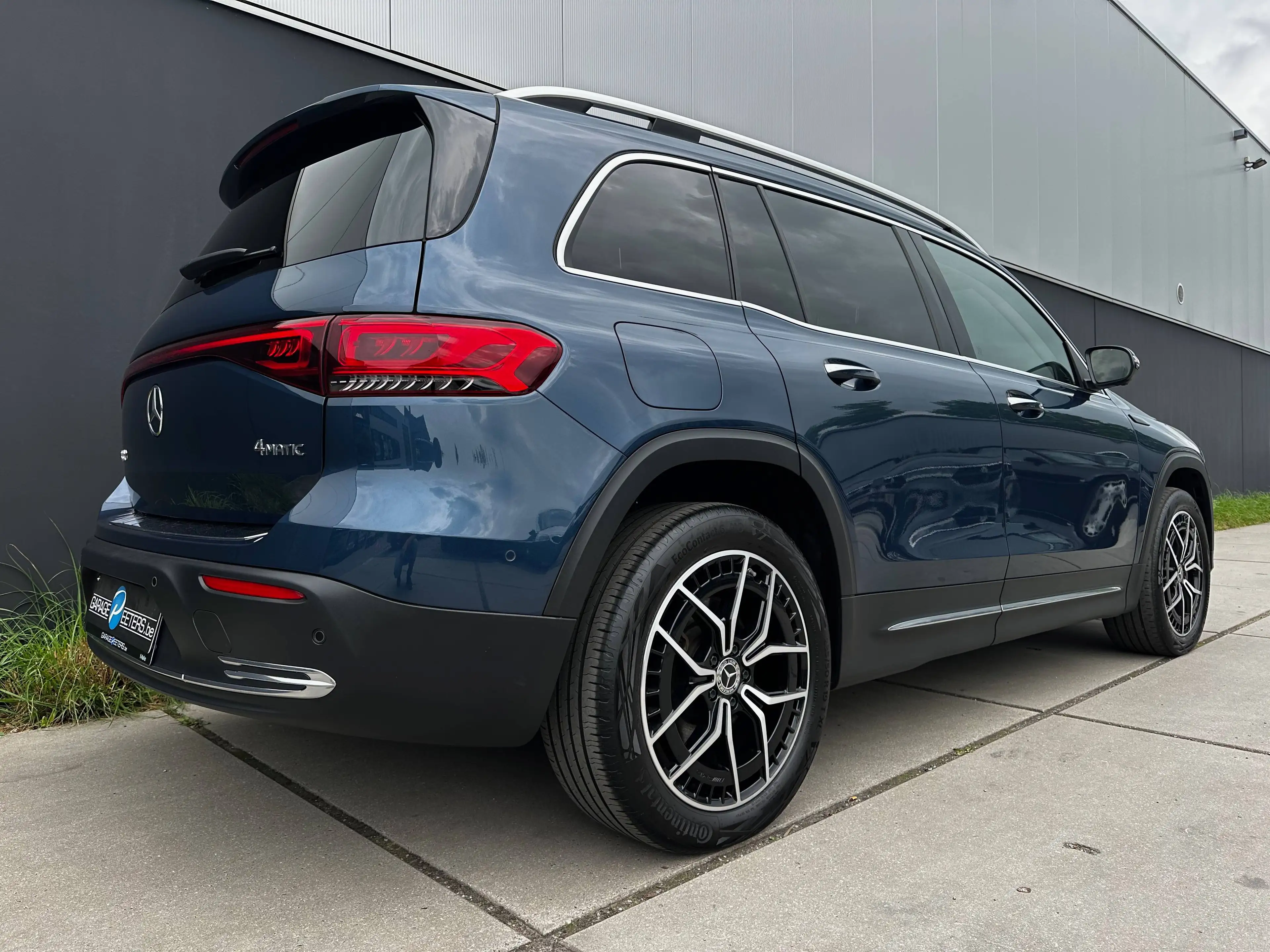 Mercedes-Benz EQB 300 4-Matic *19"AMG VELGEN*ACC*360'CAMERA*KEYLESS*WARMTEPOMP*ELEKTRISCHE KOFFER*ZETELVERWARMING* — photo 3