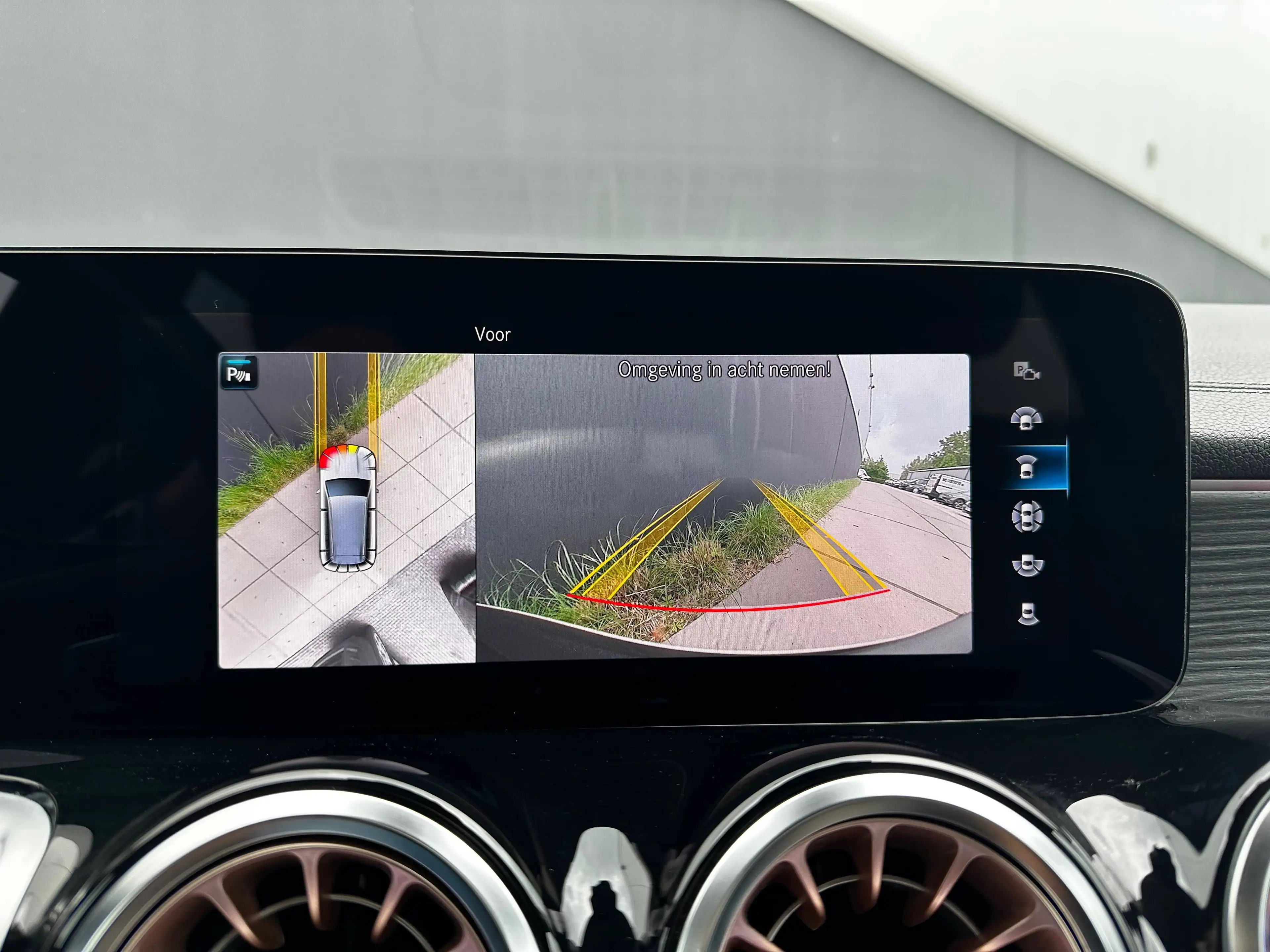 Mercedes-Benz EQB 300 4-Matic *19"AMG VELGEN*ACC*360'CAMERA*KEYLESS*WARMTEPOMP*ELEKTRISCHE KOFFER*ZETELVERWARMING* — photo 14