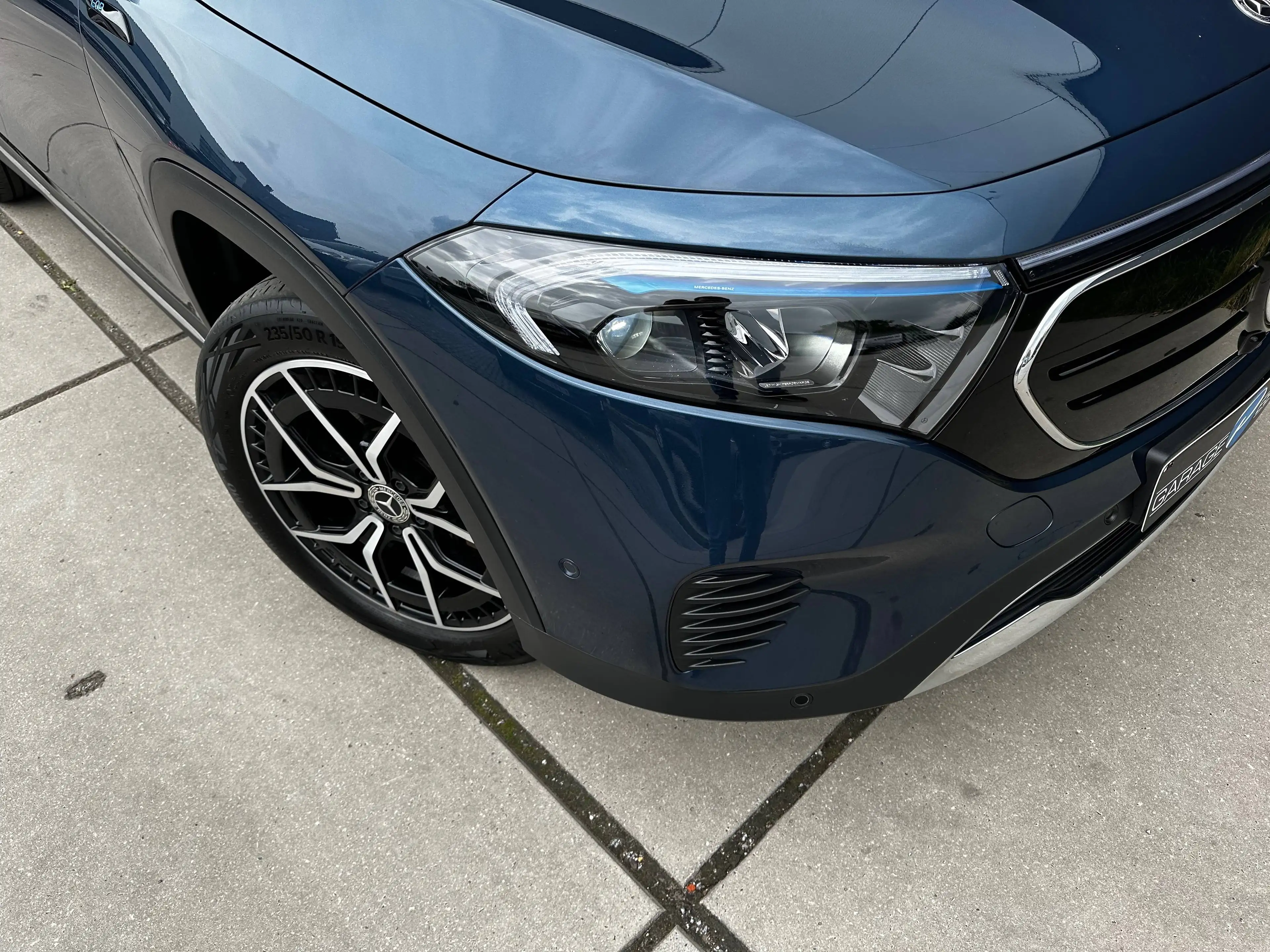Mercedes-Benz EQB 300 4-Matic *19"AMG VELGEN*ACC*360'CAMERA*KEYLESS*WARMTEPOMP*ELEKTRISCHE KOFFER*ZETELVERWARMING* — photo 7