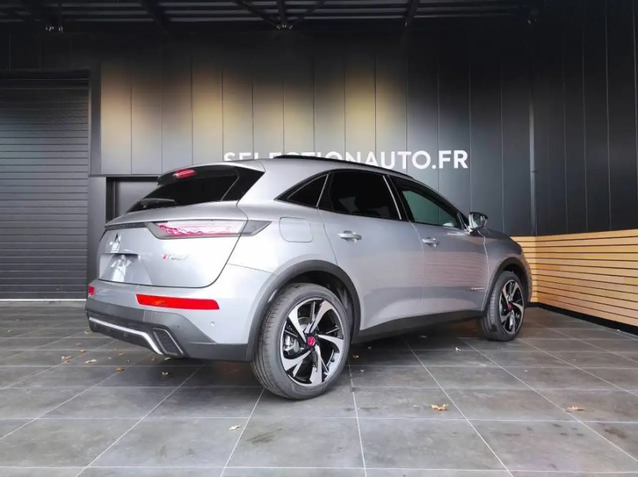 DS Automobiles DS 7 Crossback 2023