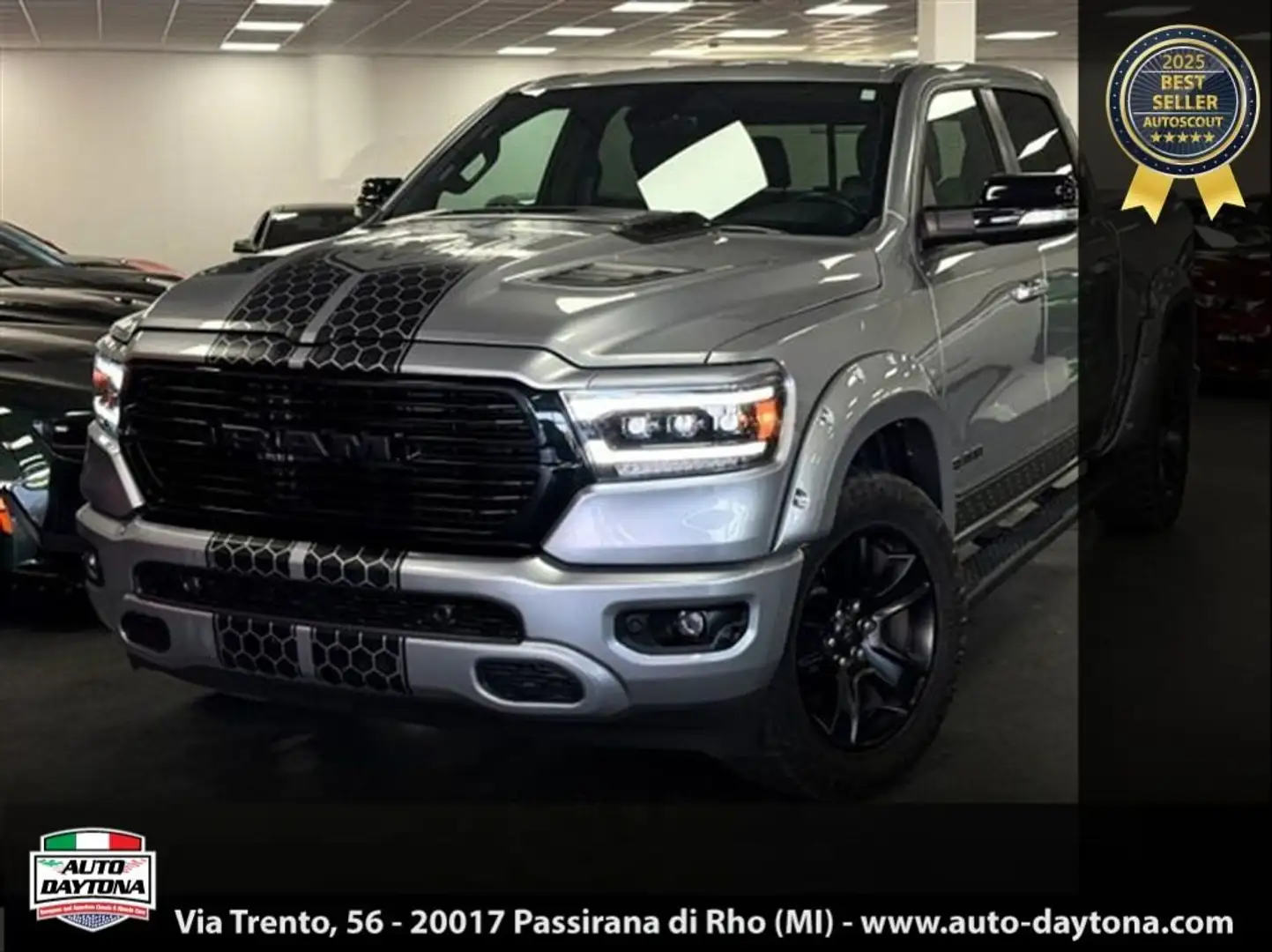 Dodge RAM RAM 5.7 V8 4x4 BIGHORN *(Formula blocco prezzo) Plateado - 2
