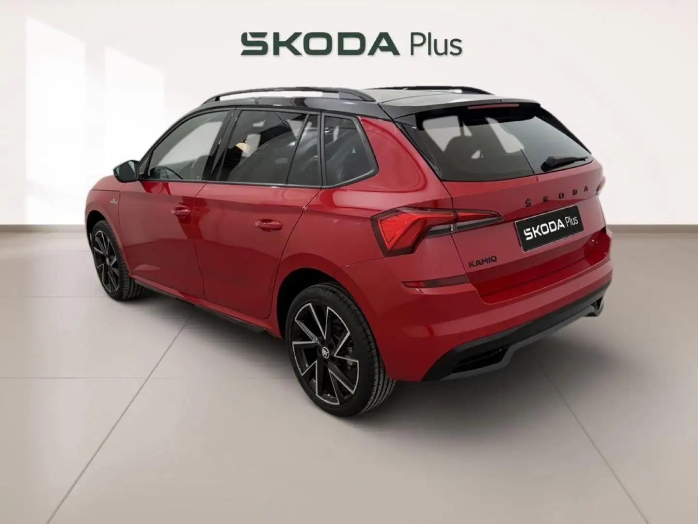 Skoda Kamiq 1.5 TSI Montecarlo DSG Rojo - 2