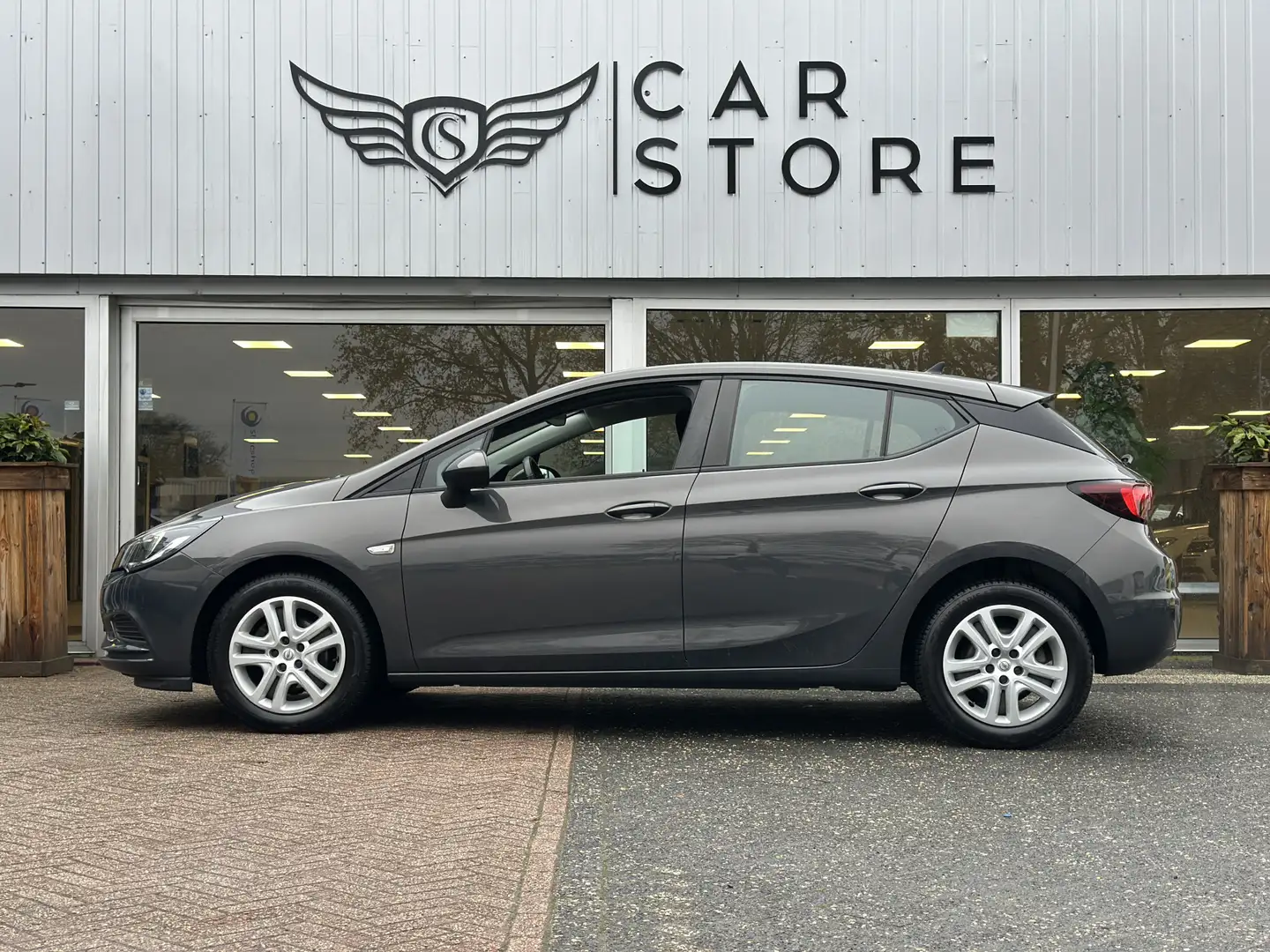 Opel Astra 1.0 Edition |CRUISE|AIRCO|STUUR+ST VWM|LED|NAV Grijs - 2