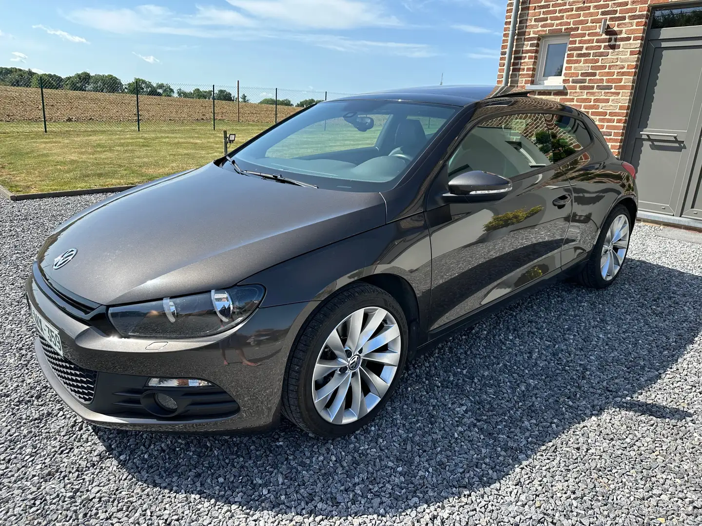 Volkswagen Scirocco 1.4 TSI DSG Grijs - 2