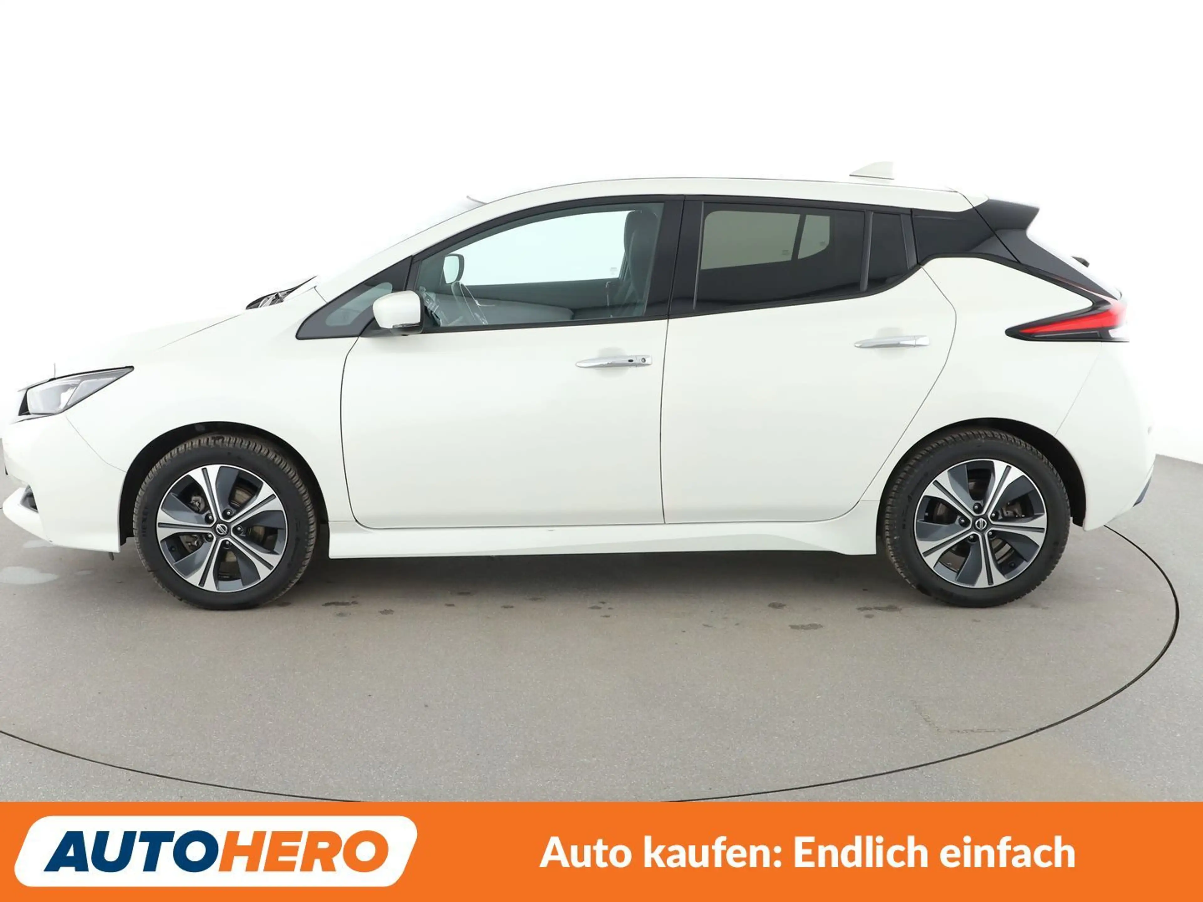 Nissan Leaf electric drive 160 kW e+ N-Connecta Aut*NAVI*LED* — photo 3