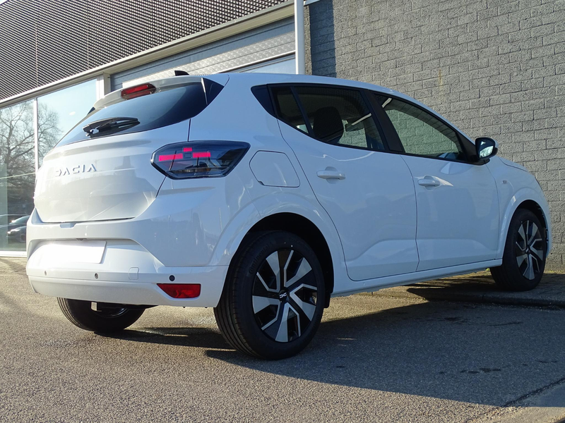 Dacia Sandero 1.0 TCe 100 limited edition FULL OPTIONS — photo 2