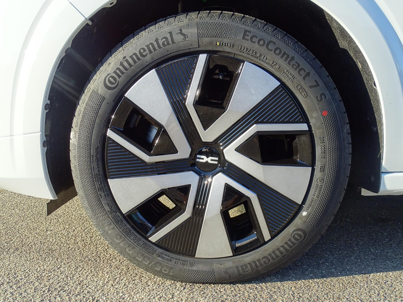 Dacia Sandero 1.0 TCe 100 limited edition FULL OPTIONS — photo 19
