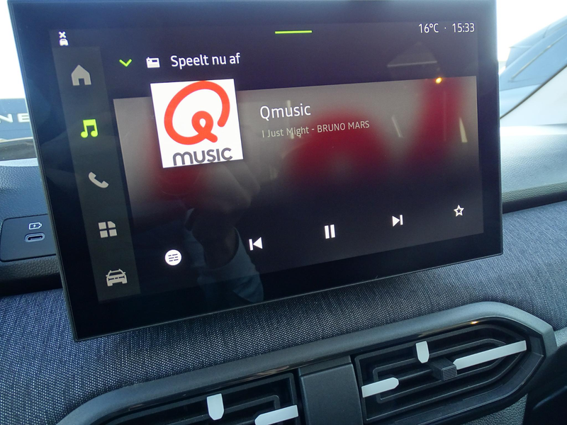Dacia Sandero 1.0 TCe 100 limited edition FULL OPTIONS — photo 10