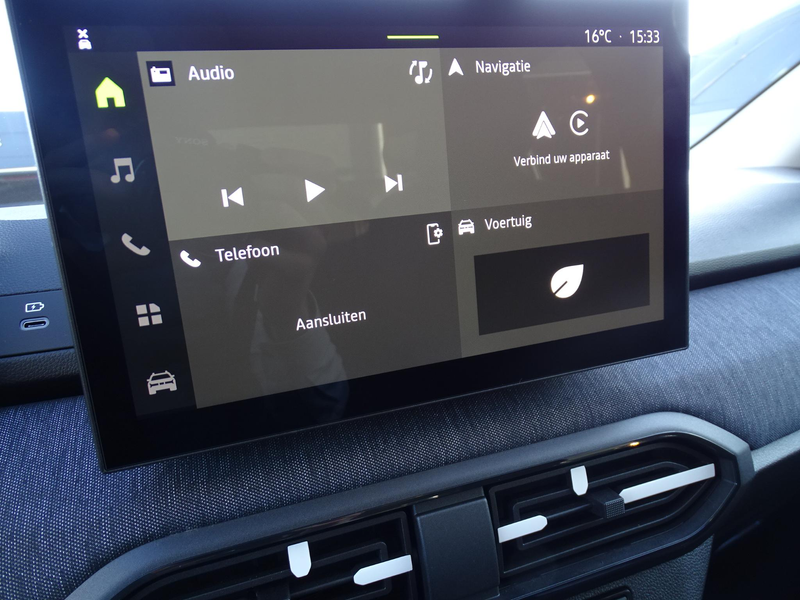 Dacia Sandero 1.0 TCe 100 limited edition FULL OPTIONS — photo 9