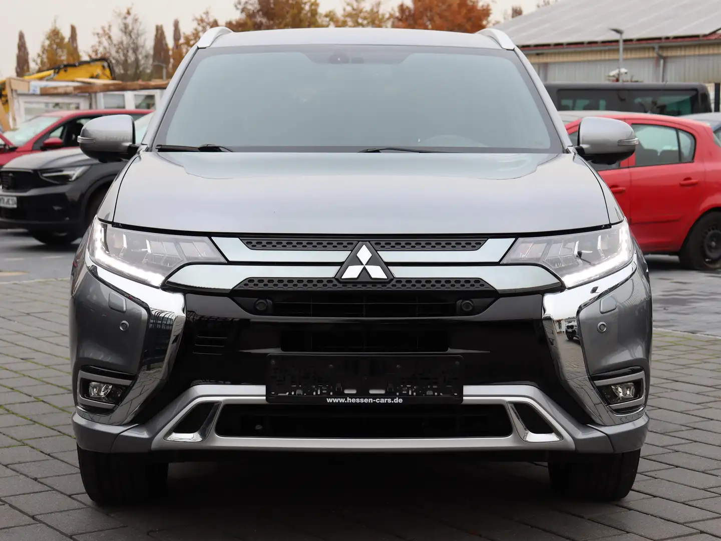 Mitsubishi Outlander PHEV Intro Edition 4WD WR*Leder*XENON*360° Kam. Gris - 2