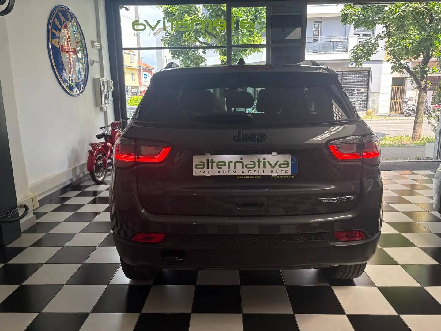 Jeep Compass Compass 1.3 turbo t4 phev Trailhawk 4xe auto Grau - 1